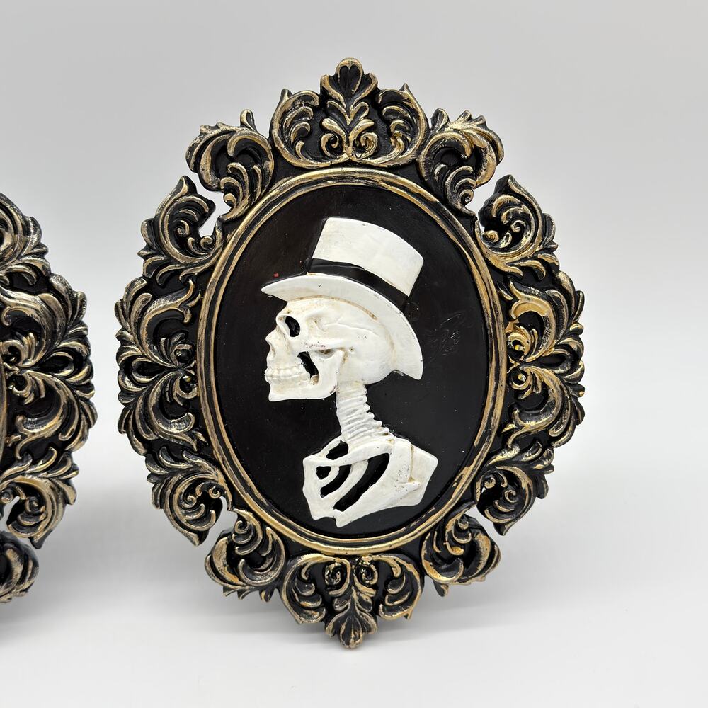 Set of 2 Skeleton Couple Cameo LED Picture Frames Halloween Decor NEW - Picture 5 of 5